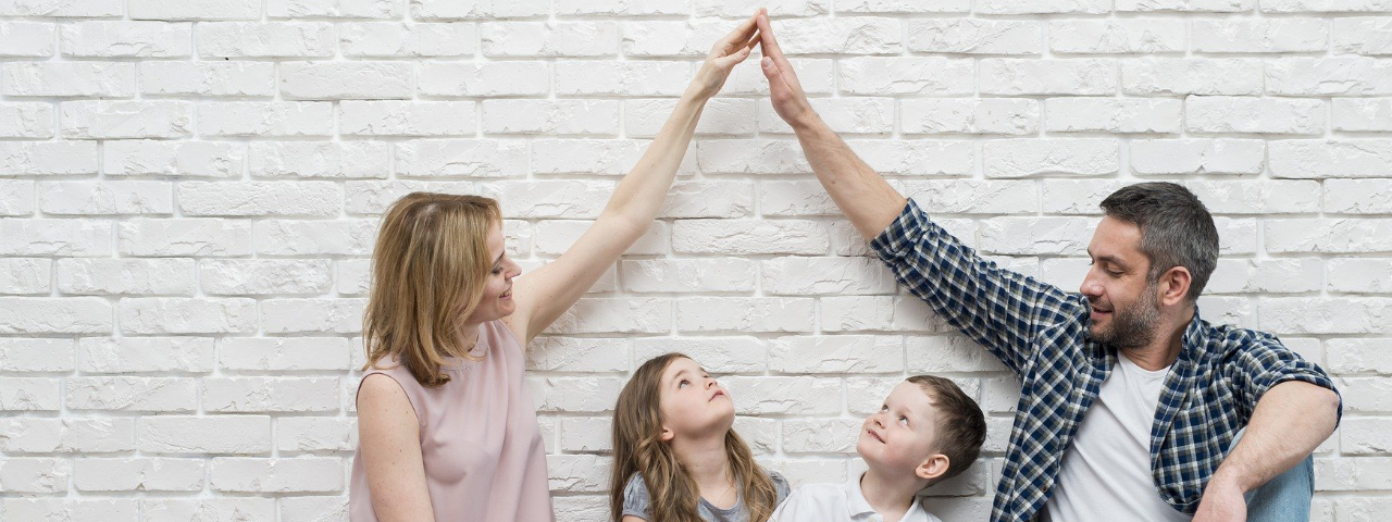 4000 Euro Spende der ABF-Apotheke an den Bundesverband Kinderhospiz e.V. 4000 Euro Spende der ABF-Apotheke an den Bundesverband Kinderhospiz e.V.